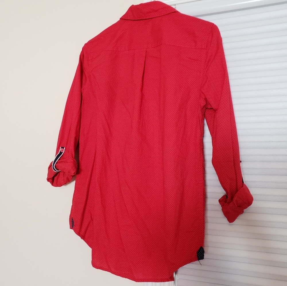 Tommy Hilfiger Red Button Down with Navy Accents - Picture 5 of 7